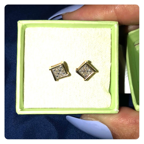 SOLD - Picture 1 of 5